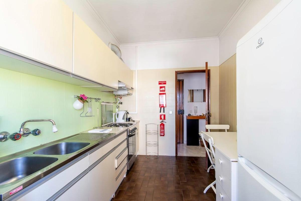 Cozy Peaceful Apartment In Almada By Innkeeper Exterior photo